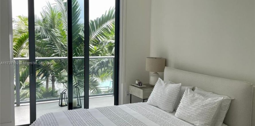 Condominio en Aventura, Florida, 1 dormitorio  № 1486038