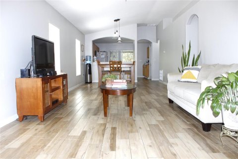 House in Hudson, Florida 3 bedrooms, 126.35 sq.m. № 1572533 - photo 9