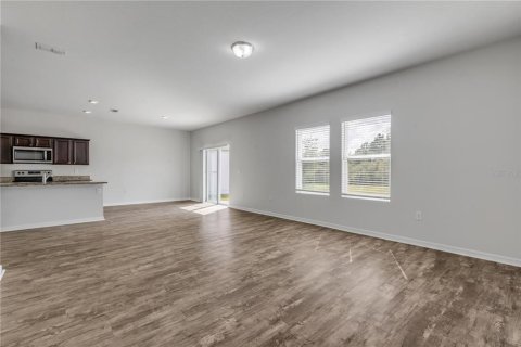 Villa ou maison à vendre à New Smyrna Beach, Floride: 4 chambres, 224.82 m2 № 2431122 - photo 15