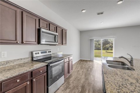 Villa ou maison à vendre à New Smyrna Beach, Floride: 4 chambres, 224.82 m2 № 2431122 - photo 10