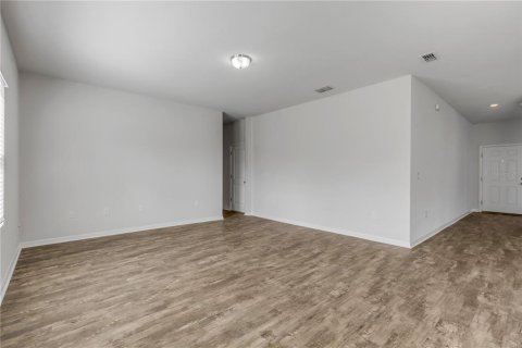 Villa ou maison à vendre à New Smyrna Beach, Floride: 4 chambres, 224.82 m2 № 2431122 - photo 13