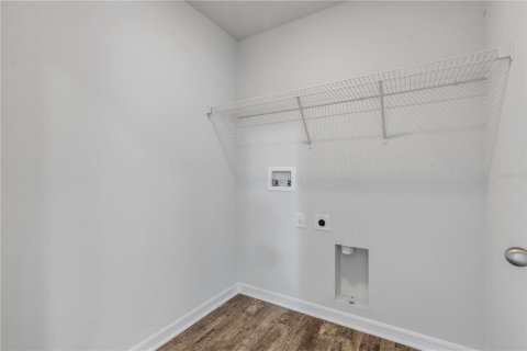 Villa ou maison à vendre à New Smyrna Beach, Floride: 4 chambres, 224.82 m2 № 2431122 - photo 30