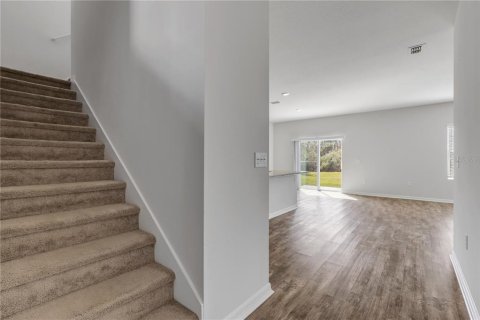 Villa ou maison à vendre à New Smyrna Beach, Floride: 4 chambres, 224.82 m2 № 2431122 - photo 7