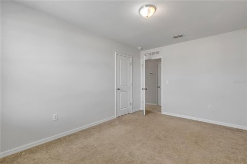 Villa ou maison à vendre à New Smyrna Beach, Floride: 4 chambres, 224.82 m2 № 2431122 - photo 26