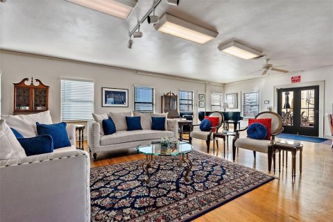 Condo in Saint Petersburg, Florida, 1 bedroom  № 1523122 - photo 21
