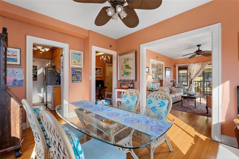 Condo in Saint Petersburg, Florida, 1 bedroom  № 1523122 - photo 9