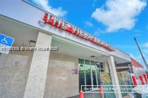 Commercial property in Miami Gardens, Florida № 1872162 - photo 14