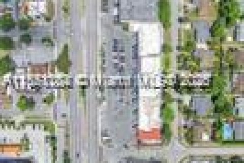Commercial property in Miami Gardens, Florida № 1872162 - photo 29