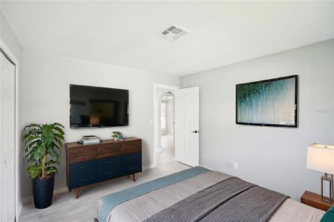 Casa en venta en Cape Coral, Florida, 3 dormitorios, 193.89 m2 № 1899437 - foto 22