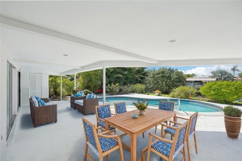 Casa en venta en Cape Coral, Florida, 3 dormitorios, 193.89 m2 № 1899437 - foto 23