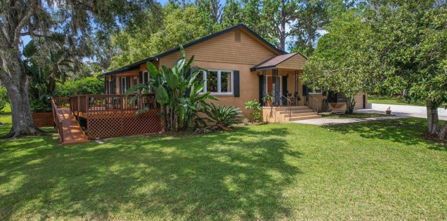 Villa ou maison à Brooksville, Floride 3 chambres, 202.53 m2 № 1806972