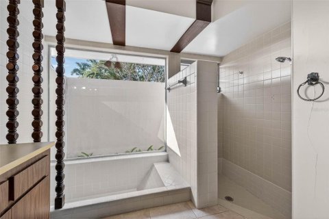 Casa en venta en Belleair Beach, Florida, 4 dormitorios, 286.42 m2 № 2151774 - foto 13