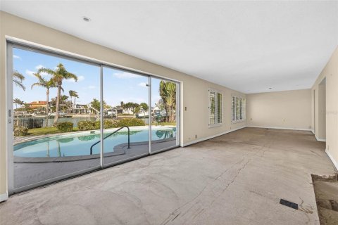 Casa en venta en Belleair Beach, Florida, 4 dormitorios, 286.42 m2 № 2151774 - foto 7