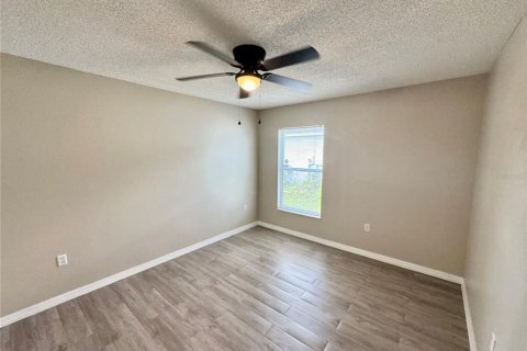 Casa en alquiler en Kissimmee, Florida, 3 dormitorios, 189.52 m2 № 2314746 - foto 17