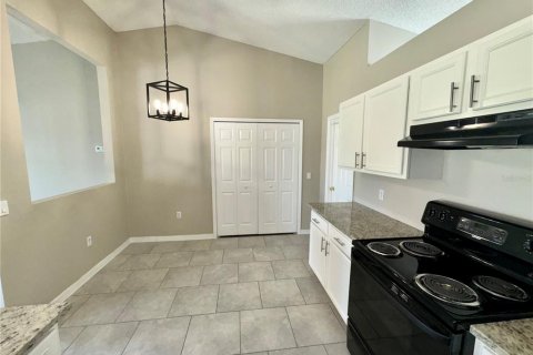 Casa en alquiler en Kissimmee, Florida, 3 dormitorios, 189.52 m2 № 2314746 - foto 7