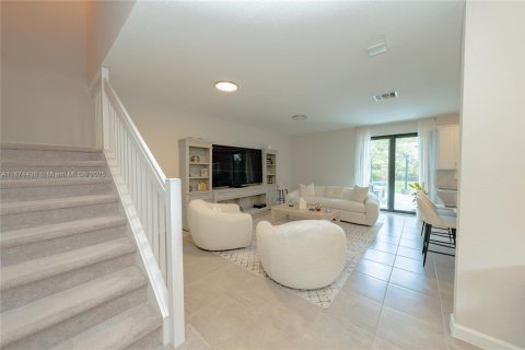 Touwnhouse à vendre à Boynton Beach, Floride: 4 chambres, 186.55 m2 № 1982437 - photo 16