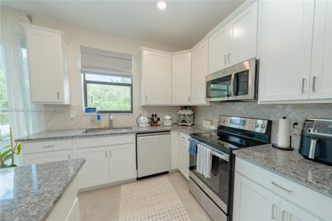 Touwnhouse à vendre à Boynton Beach, Floride: 4 chambres, 186.55 m2 № 1982437 - photo 22