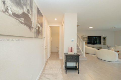 Touwnhouse à vendre à Boynton Beach, Floride: 4 chambres, 186.55 m2 № 1982437 - photo 13