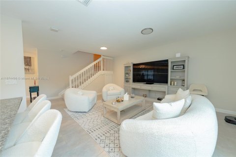 Touwnhouse à vendre à Boynton Beach, Floride: 4 chambres, 186.55 m2 № 1982437 - photo 18