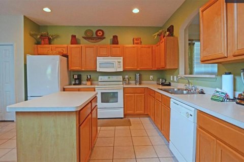 Villa ou maison à vendre à Kissimmee, Floride: 7 chambres, 267.65 m2 № 2131073 - photo 20