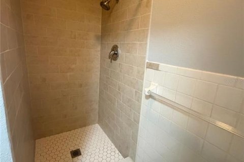 Appartement à louer à Bradenton, Floride: 2 chambres, 69.68 m2 № 2414024 - photo 13