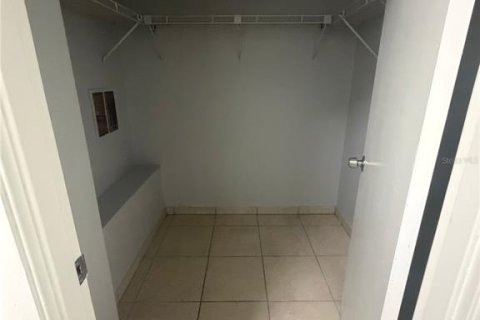 Appartement à louer à Bradenton, Floride: 2 chambres, 69.68 m2 № 2414024 - photo 17