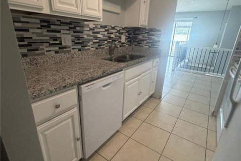 Appartement à louer à Bradenton, Floride: 2 chambres, 69.68 m2 № 2414024 - photo 10