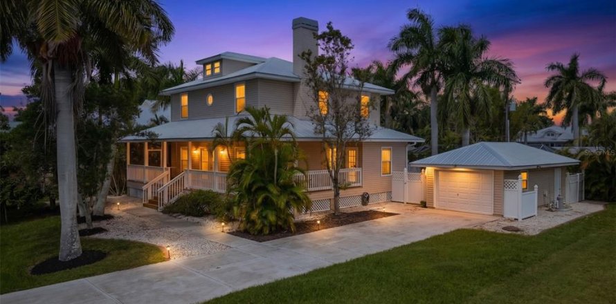 Casa en Punta Gorda, Florida 4 dormitorios, 199.37 m2 № 2138613
