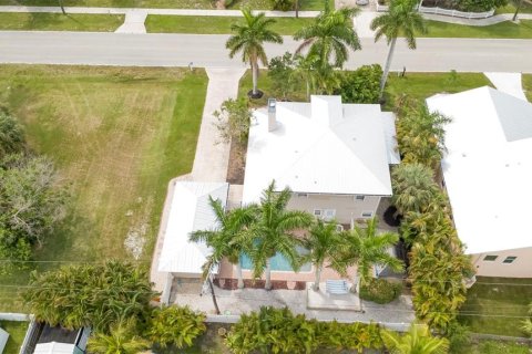 Casa en venta en Punta Gorda, Florida, 4 dormitorios, 199.37 m2 № 2138613 - foto 30