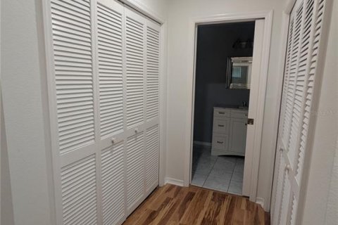 Casa en alquiler en Palm Harbor, Florida, 2 dormitorios, 139.07 m2 № 1916482 - foto 25
