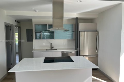 Immobilier commercial à vendre à Miami Beach, Floride № 2013852 - photo 5