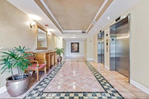 Condominio en alquiler en Aventura, Florida, 2 dormitorios, 109.62 m2 № 2059849 - foto 30