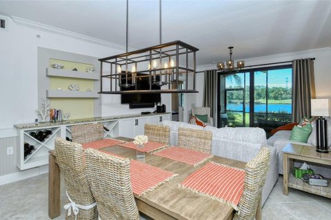 Condominio en alquiler en Bradenton, Florida, 2 dormitorios, 104.14 m2 № 1355686 - foto 3