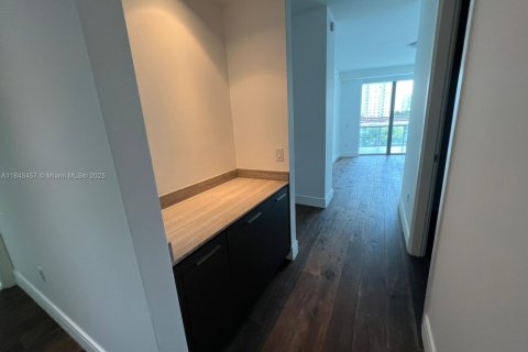 Condominio en venta en Aventura, Florida, 3 dormitorios, 207.92 m2 № 1961818 - foto 16