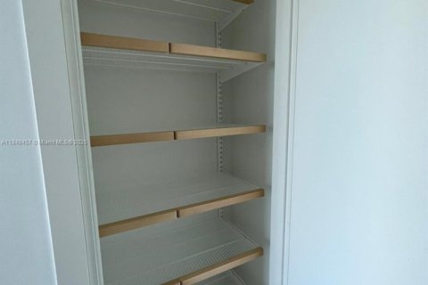 Condominio en venta en Aventura, Florida, 3 dormitorios, 207.92 m2 № 1961818 - foto 24