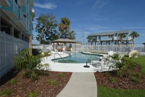 Condominio en venta en Horseshoe Beach, Florida, 2 dormitorios, 107.86 m2 № 2123295 - foto 23