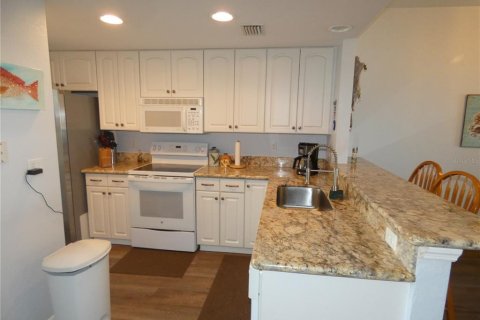 Condominio en venta en Horseshoe Beach, Florida, 2 dormitorios, 107.86 m2 № 2123295 - foto 7