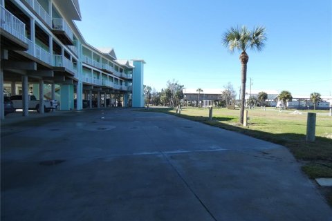 Condominio en venta en Horseshoe Beach, Florida, 2 dormitorios, 107.86 m2 № 2123295 - foto 24