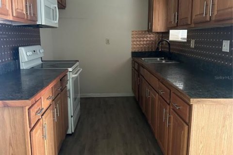 Casa en venta en Ocala, Florida, 3 dormitorios, 121.14 m2 № 1743472 - foto 13