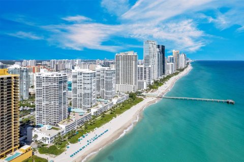 Condominio en alquiler en Sunny Isles Beach, Florida, 3 dormitorios, 208.1 m2 № 1779223 - foto 30