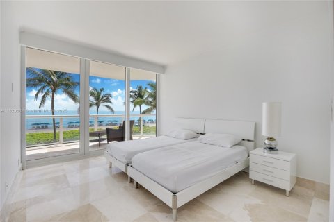 Condominio en alquiler en Sunny Isles Beach, Florida, 3 dormitorios, 208.1 m2 № 1779223 - foto 12