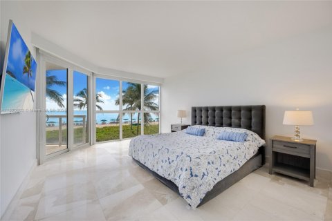 Condominio en alquiler en Sunny Isles Beach, Florida, 3 dormitorios, 208.1 m2 № 1779223 - foto 9