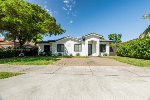 House in Homestead, Florida 4 bedrooms, 144.28 sq.m. № 1955552 - photo 24