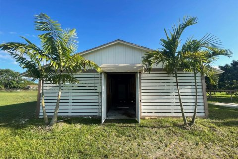 Casa en venta en Homestead, Florida, 5 dormitorios, 335.75 m2 № 2259900 - foto 22