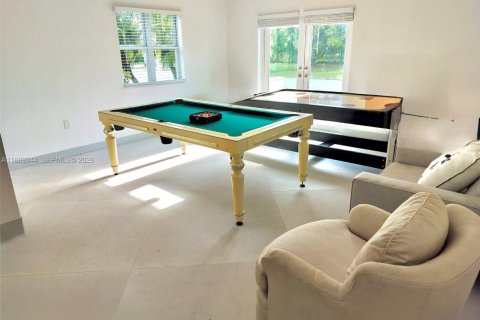 Casa en venta en Homestead, Florida, 5 dormitorios, 335.75 m2 № 2259900 - foto 19