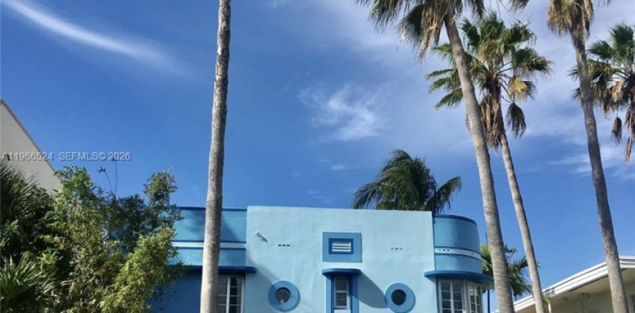 Condo in Miami Beach, Florida, 1 bedroom  № 2028220