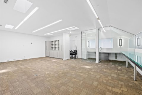 Propiedad comercial en venta en Fort Lauderdale, Florida № 2407598 - foto 19