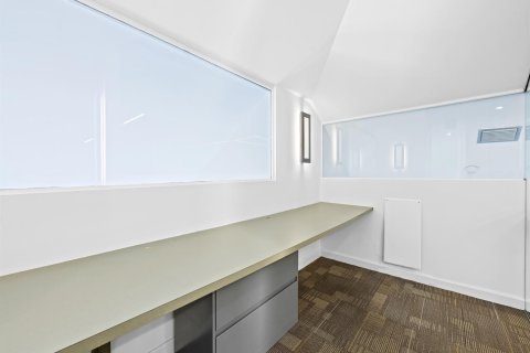 Propiedad comercial en venta en Fort Lauderdale, Florida № 2407598 - foto 17
