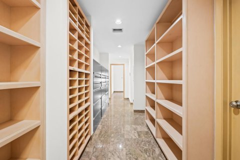 Propiedad comercial en venta en Fort Lauderdale, Florida № 2407598 - foto 6
