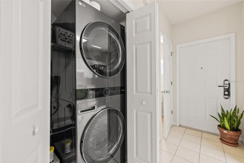 Townhouse in Tampa, Florida 3 bedrooms, 125.6 sq.m. № 1826533 - photo 22